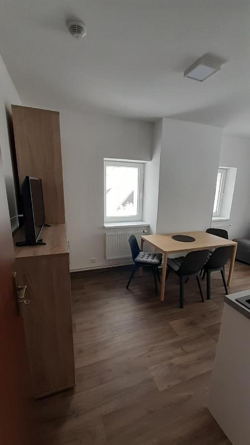 Apartmany Radost Kovarska ภายนอก รูปภาพ