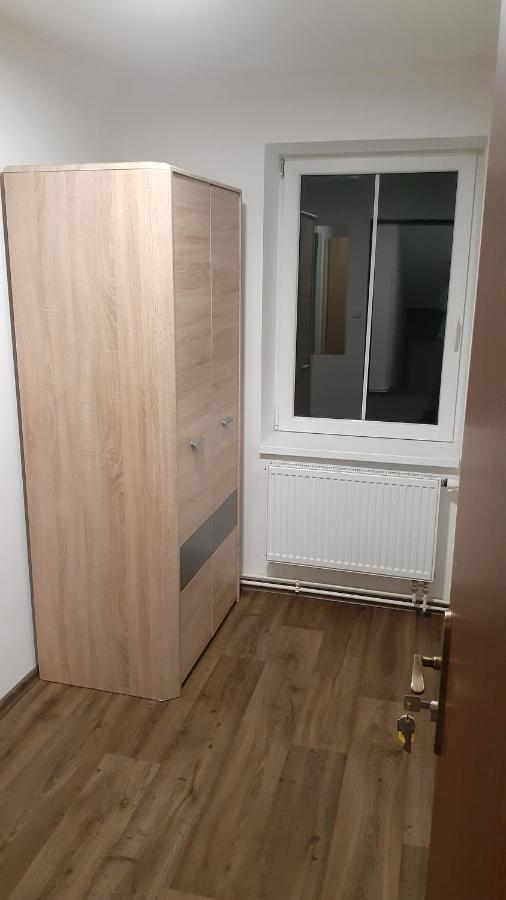 Apartmany Radost Kovarska ภายนอก รูปภาพ